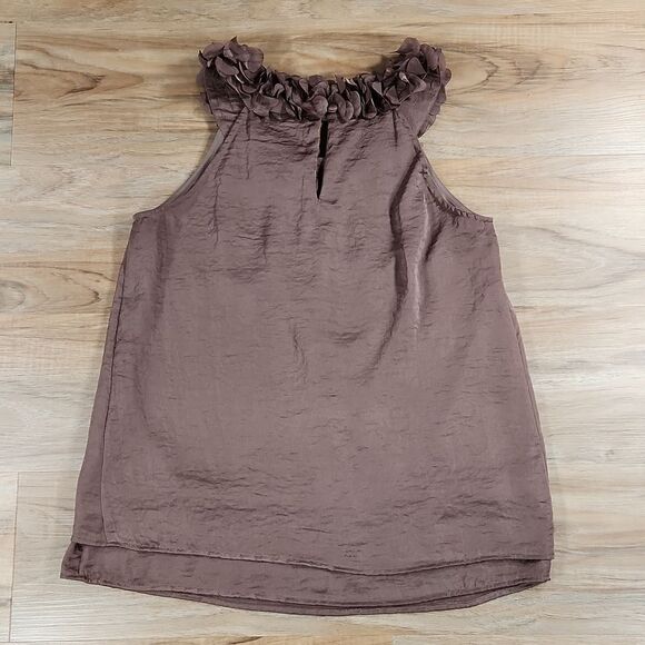 🔹️Anthropologie Adiva Brown Ruffled Rosette Neck Sleeveless Top Small - Picture 2 of 10